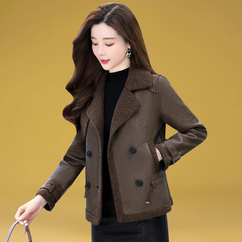 小香风皮毛一体女士短外套女2025新款爆款秋冬小个子皮衣毛呢上衣