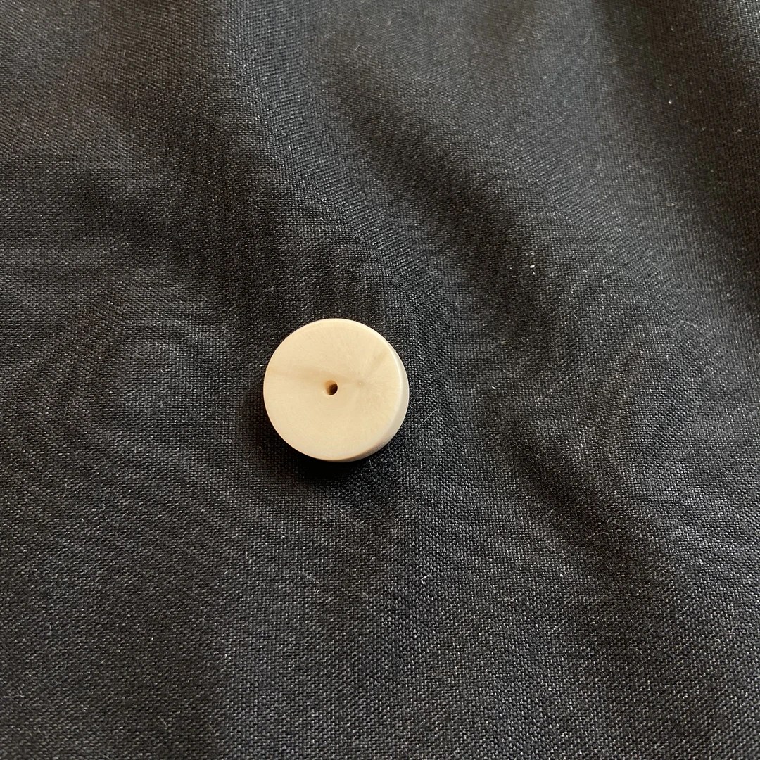 P08628天然猛犸牙15*6mm直切平安扣配饰