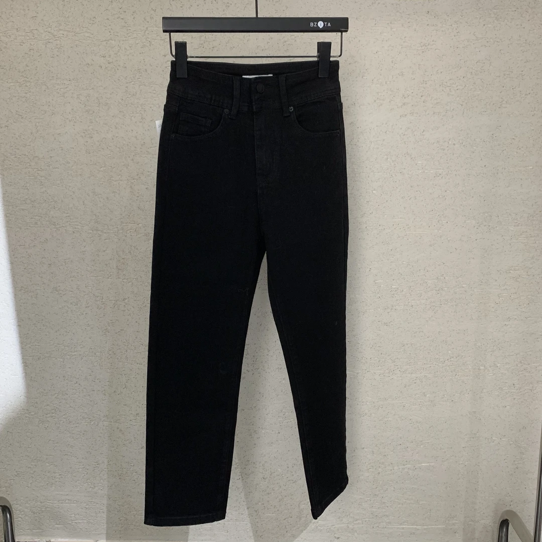 【 雨•美 推荐 】7199黑色时尚百搭显瘦烟管裤