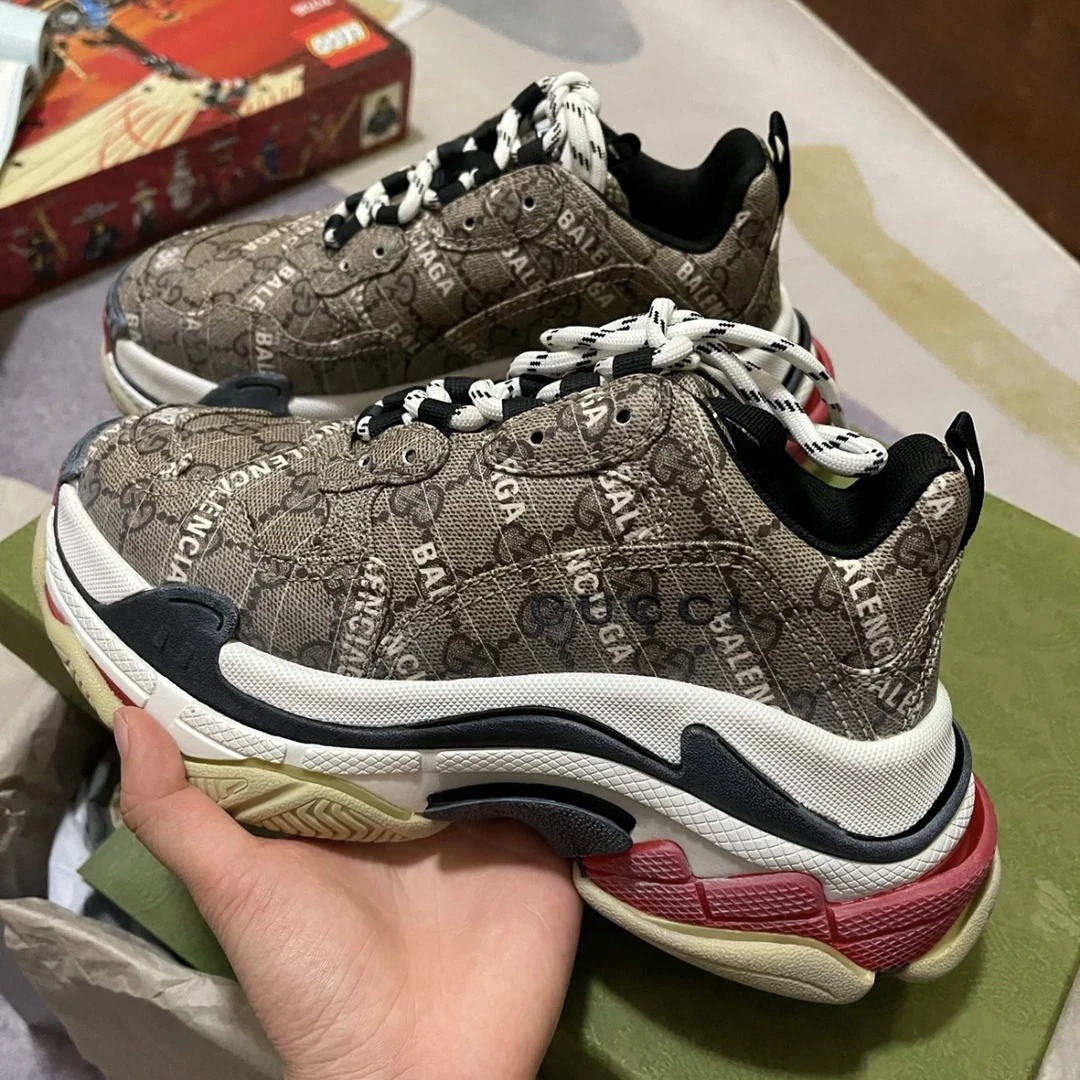 未使用 GUCCI/古驰 2591227全新带盒古驰Gucci巴黎世家联名款