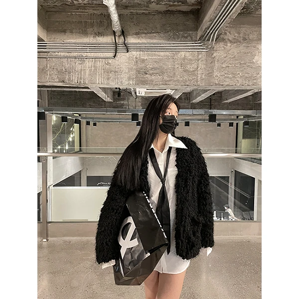 【韩国艺人毛毛外套】