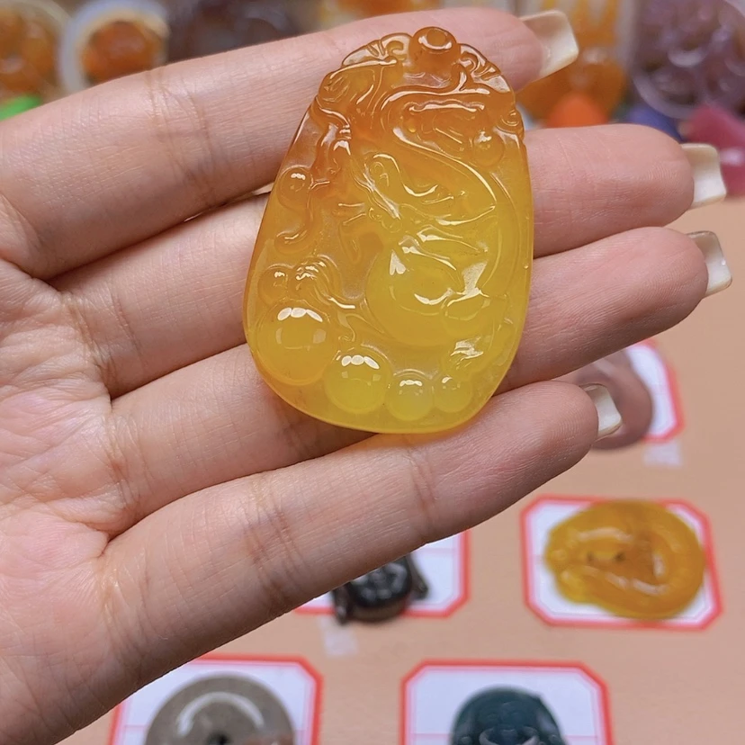 【闪购商品】玛瑙/玉髓颈饰未镶嵌珏*意