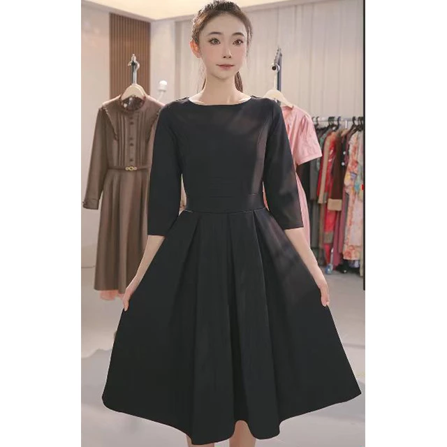 L152时尚赫本风显瘦黑色中长款大码法式连衣裙气质收腰遮字连衣裙