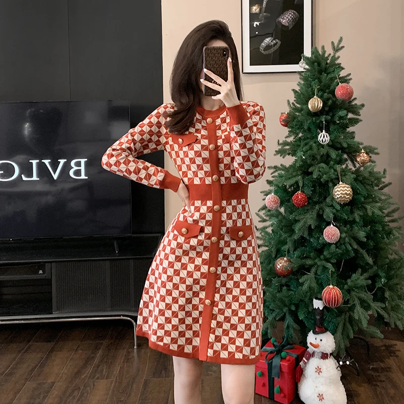 秋冬季法式内搭打底毛衣裙修身显瘦小香风格子针织连衣裙子高级感