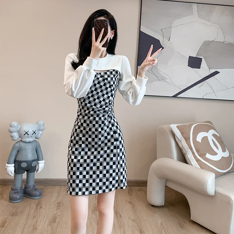 法式小香风格子连衣裙女春装2023新款欧货小个子气质收腰显瘦裙子