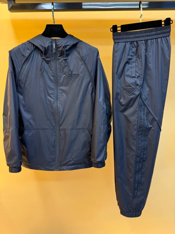 曹先生休闲宽松秋季连帽防风套装2906