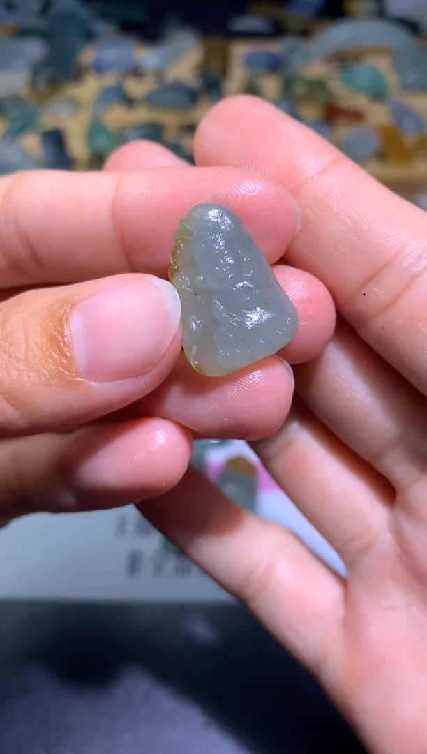 【闪购商品】定制翡翠未镶嵌毛货