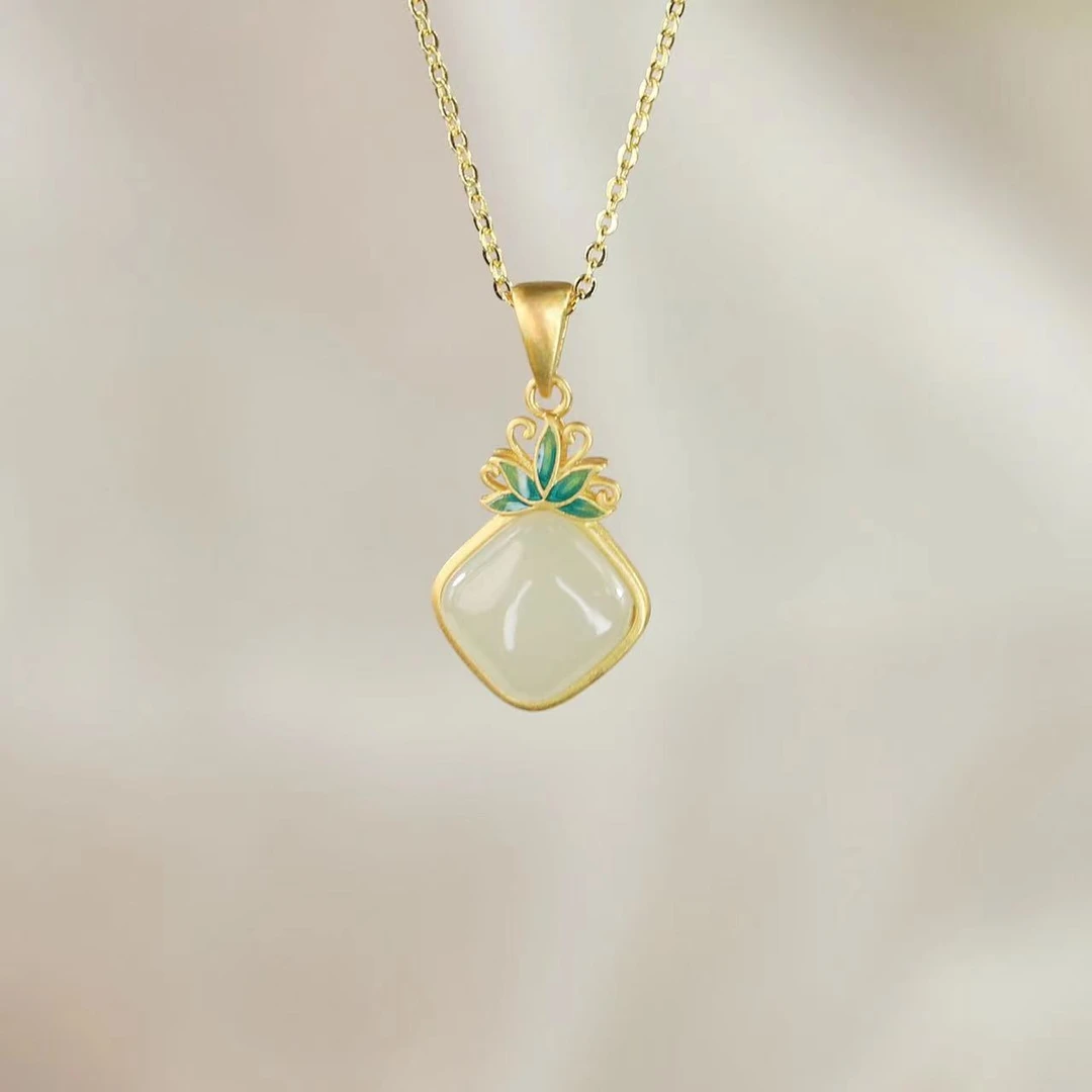【故宫甄品】和田玉花花方块吊坠(和田玉,吊坠,赠链)
