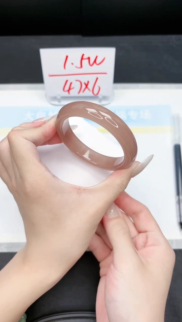 【闪购商品】石英质玉手镯未镶嵌134-57.8