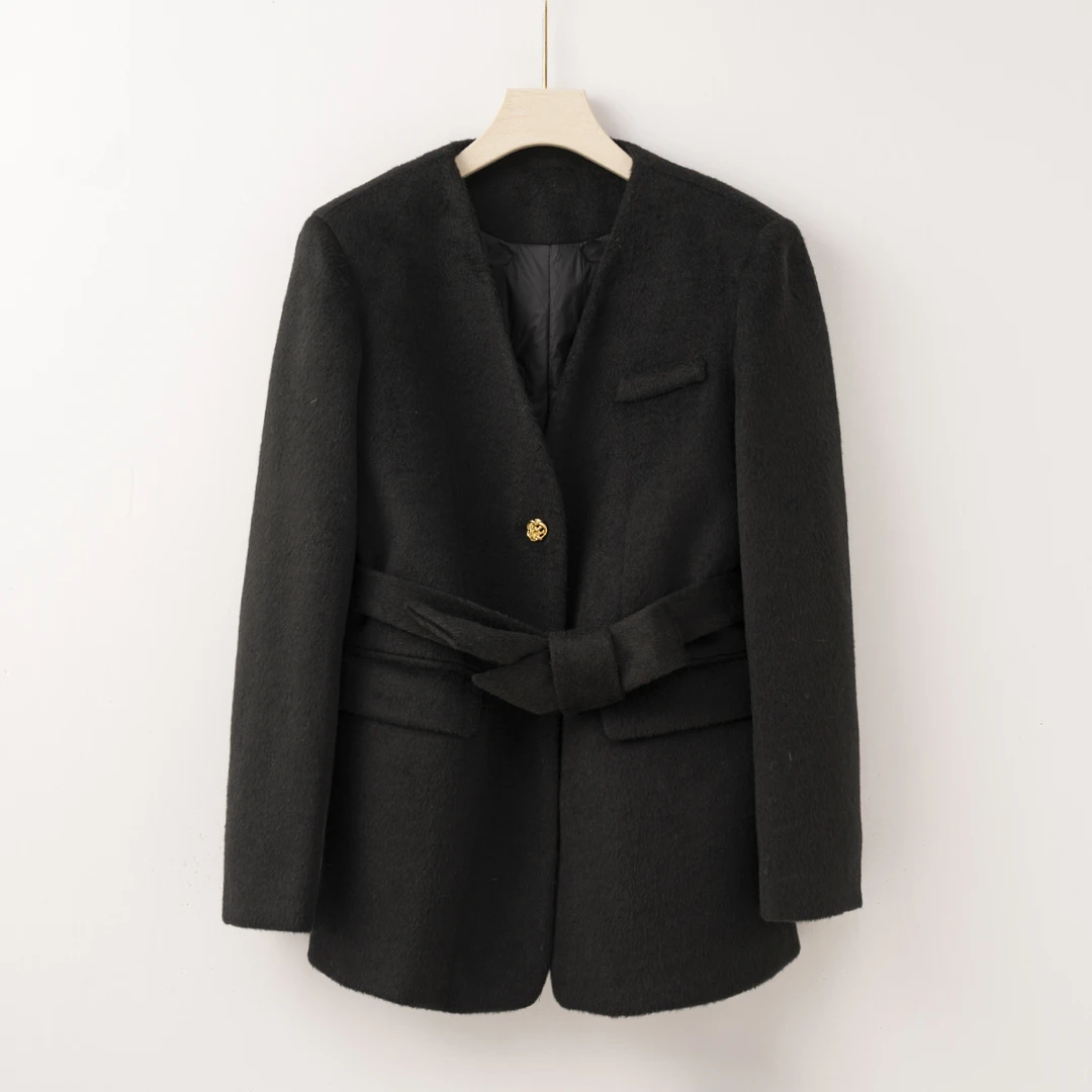 Q1961 冬季新款西装版型羊毛面料90白鸭绒羽绒服9970