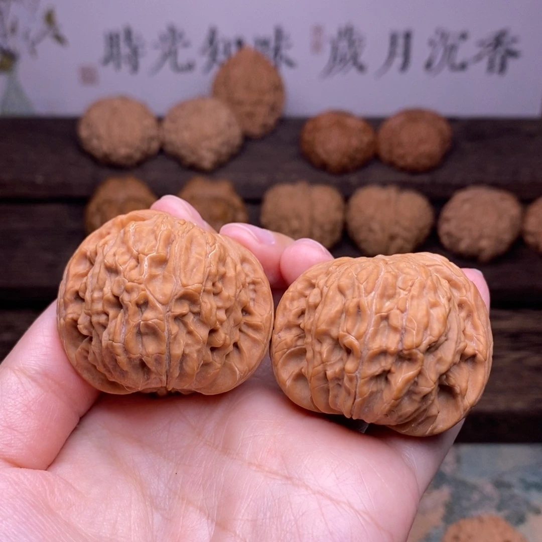 文玩核桃吊坠烟***_全品41蝴蝶磨2126