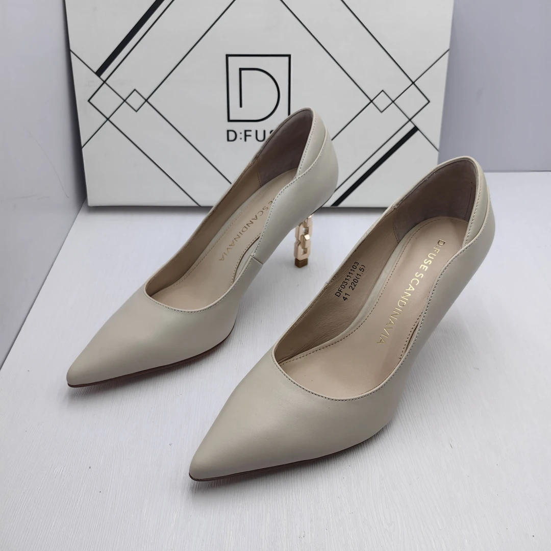 D：Fuse/迪芙斯品牌正码真皮女鞋百搭舒适浅口通勤简约休闲单鞋