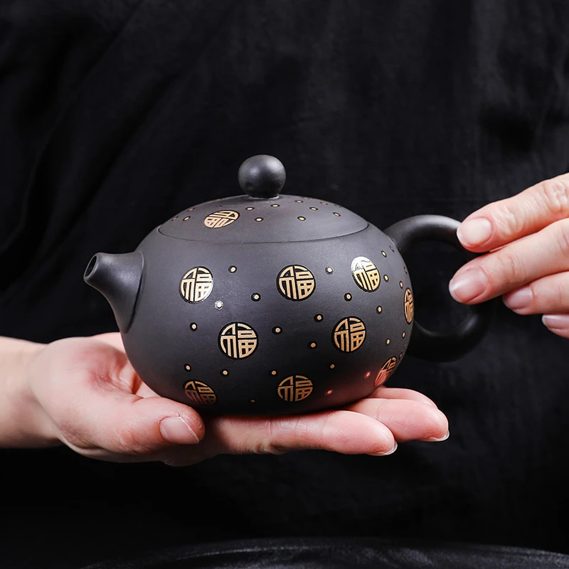 紫砂原矿紫泥西施壶-200毫升（变色百福）礼盒装 ZH00268