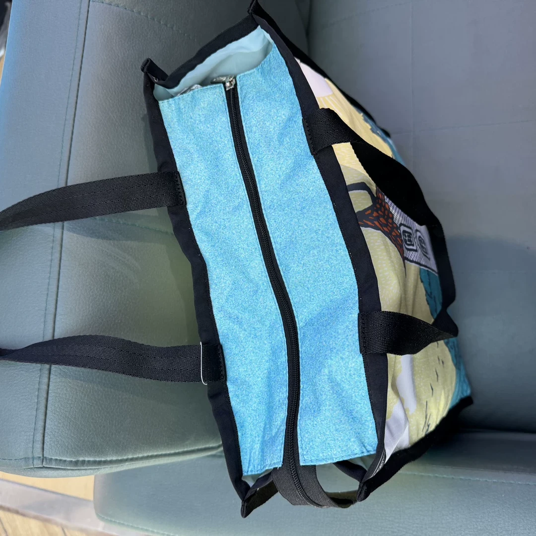 k3847姆明森林单肩手拎包