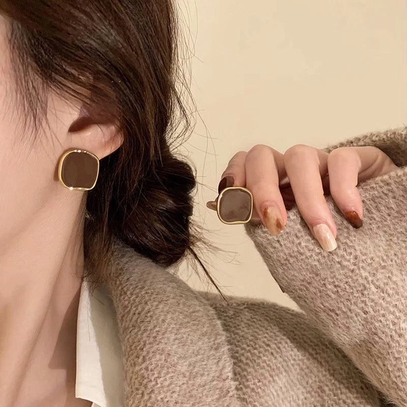 铜合金耳饰 法式复古雅丹风耳钉气质耳饰港风925银针百搭8158