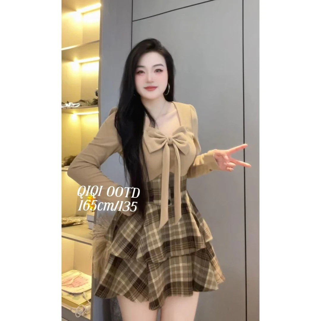 【燕麦拿铁】纯欲风鱼骨套装胖mm显瘦学院风衬衣+格子束腰裙两件套