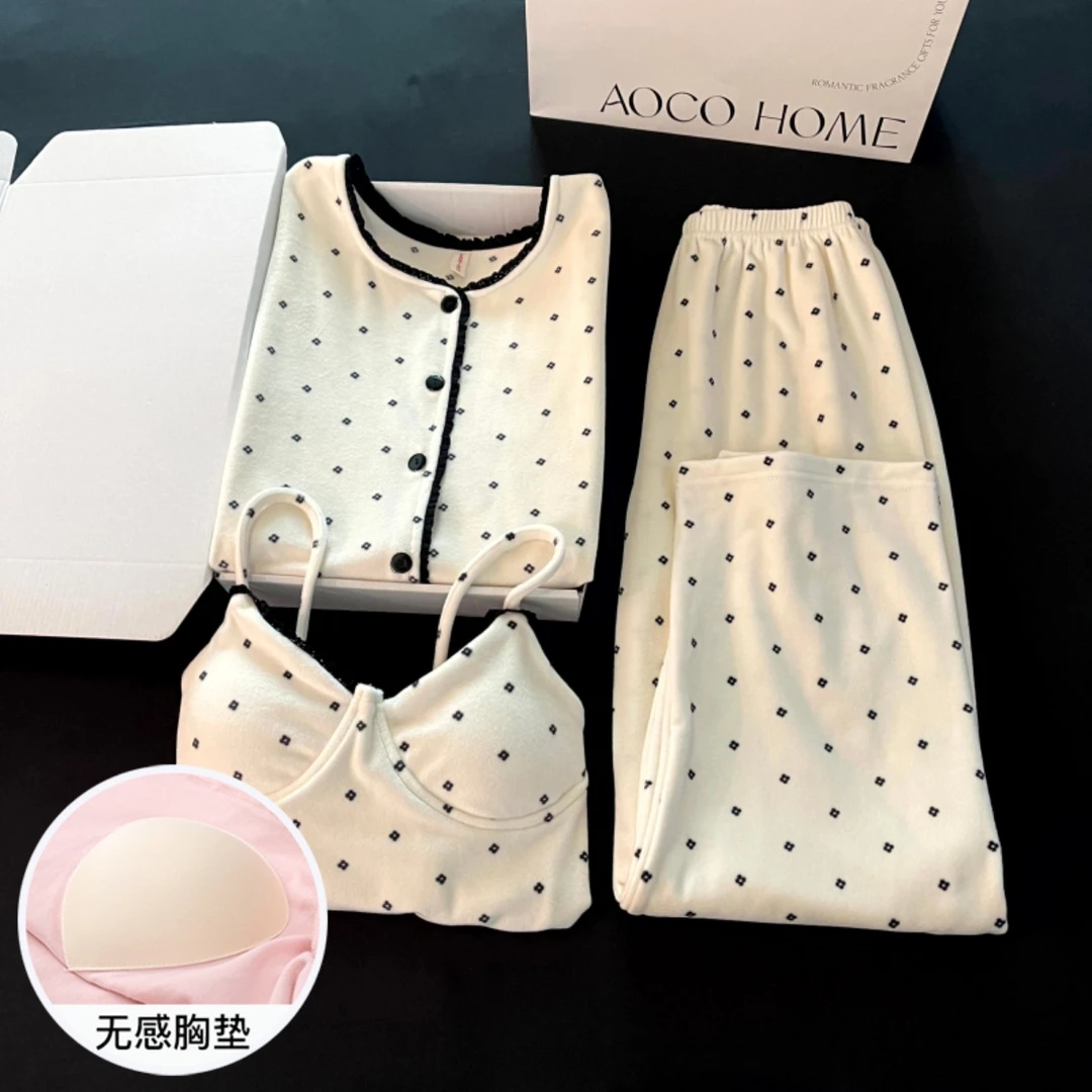 秋冬季睡衣女吊带长裤海岛绒带胸垫可外穿波点三件套装春家居服