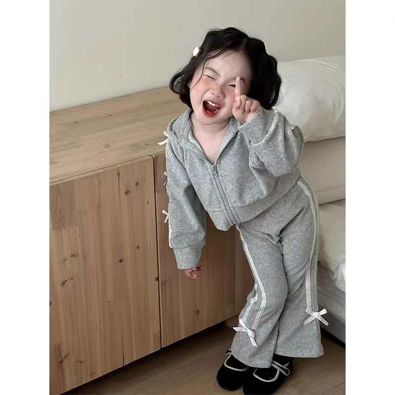 【休闲小调】韩版女童套装秋冬季新款蝴蝶结连帽卫衣喇叭裤女宝宝