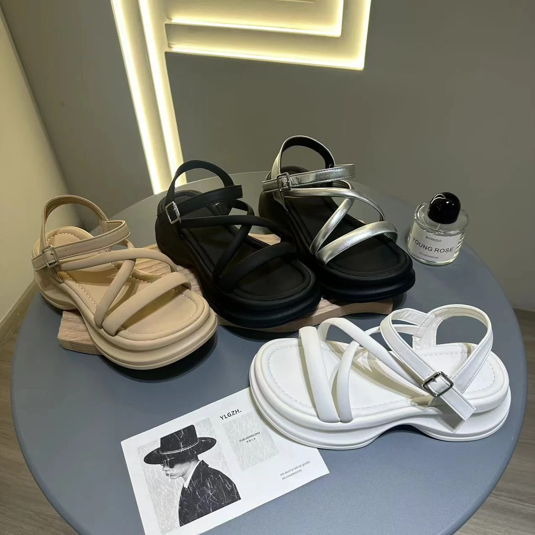 夏季时尚百搭舒适厚底凉鞋k95