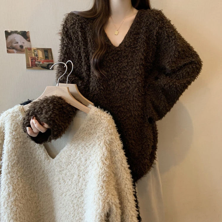 大领口低胸纯色毛衣秋冬外穿女大码微胖慵懒风V领软糯长袖女复古