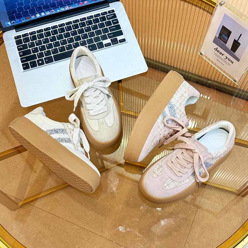 小白鞋女2025春秋德训新款时尚百搭厚底增高学生小香风休闲运动鞋