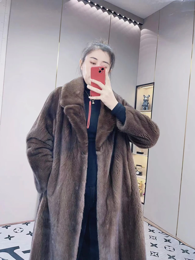 新品西服领气质女人外套天鹅绒大衣时尚秋冬设计师款水貂貂