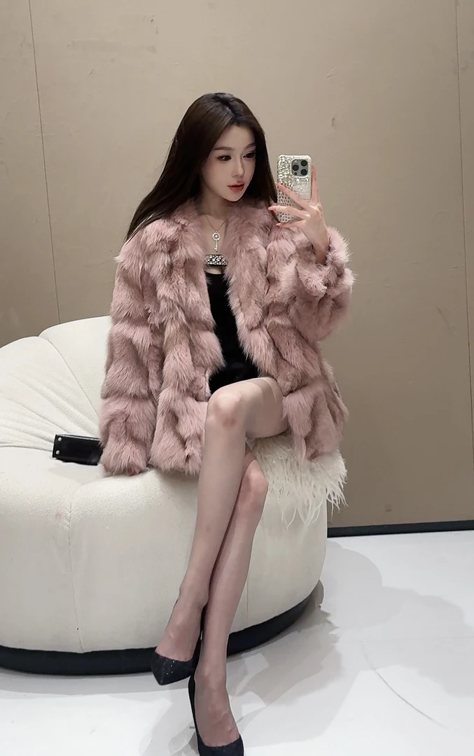 【小鱼饱饱专属】“北海道之恋” SAGA FUR狐狸腿毛长款外套网红气质