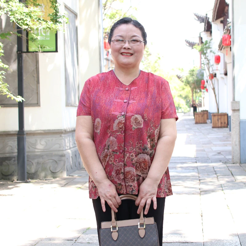 夏季大码奶奶唐装短袖开衫衬衣200斤加肥加大码中老年胖妈妈女装