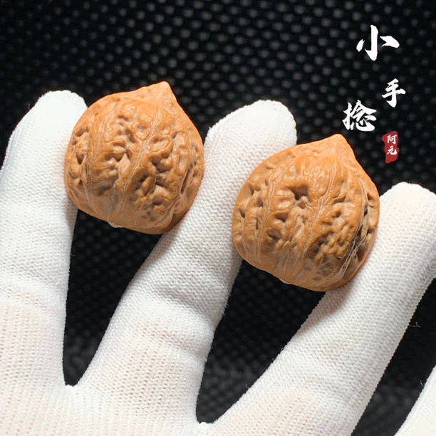文玩核桃楸子核桃小手捻掌中小核桃迷你小尺寸28mm左右