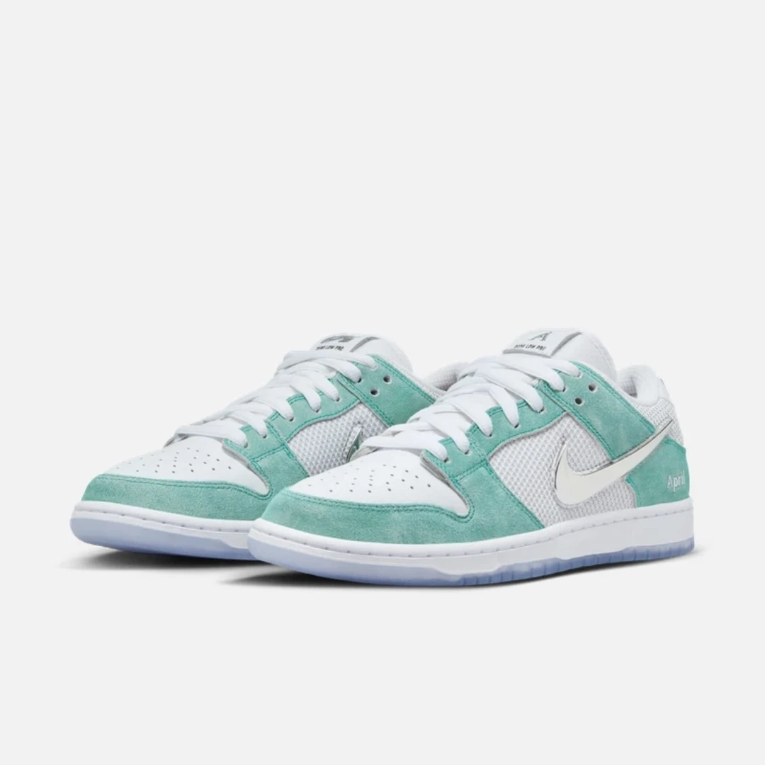 APRIL SKATEBOADS×Nike Dunk SB白绿小冰雪奇缘男鞋女鞋低帮球鞋