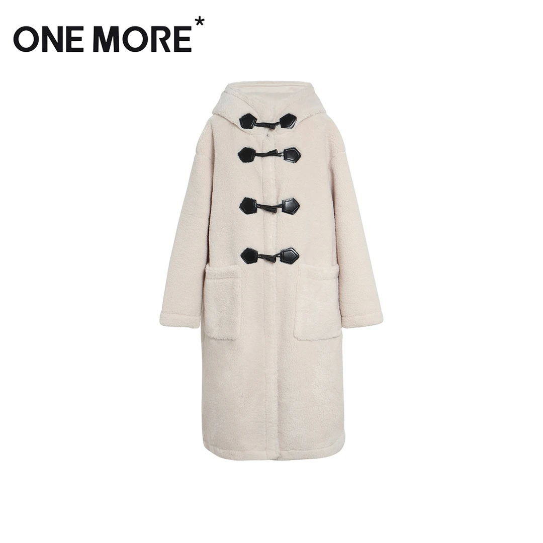 ONEMORE*2024冬款连帽撞色牛角扣宽松长款外套A1DA3471K38