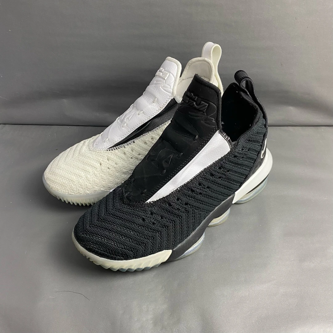 LBJ16黑白鸳鸯/43码/95新 鞋带原配/全新市场价2199/原盒/A0711