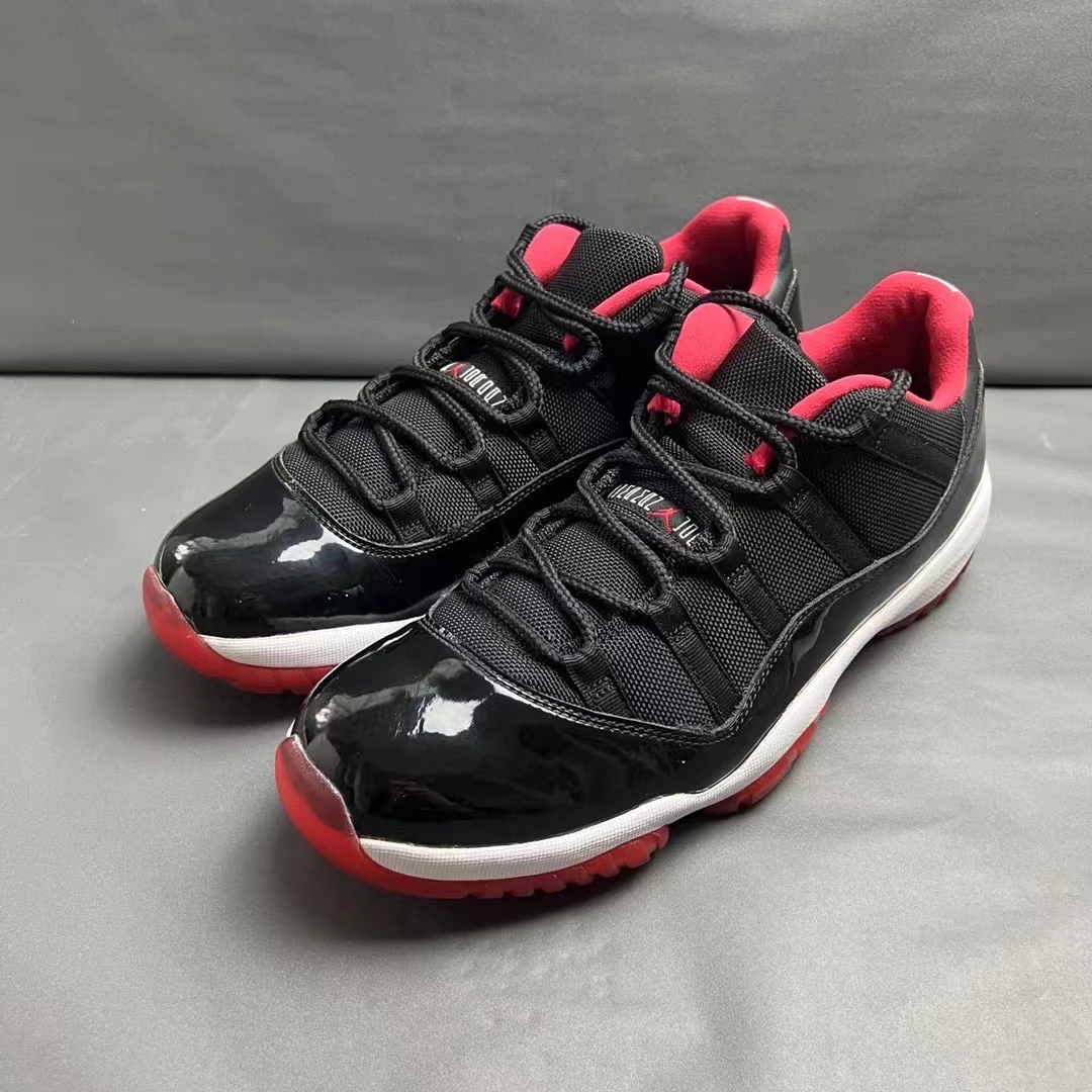 AJ11黑红low/ 44.5码/98新/全新市场价2699/原盒/ XZ586