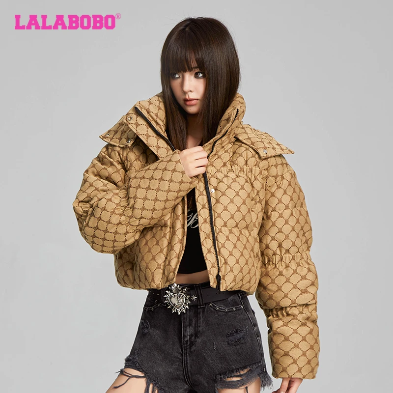 杭州LALABOBO老花连帽女款短款休闲时尚百搭羽绒LBDC-WSYR15