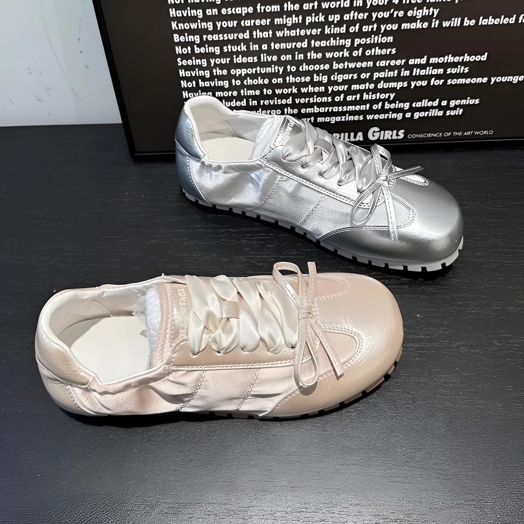 蝴蝶结芭蕾风德训鞋女2024年新款夏季时尚厚底透气学生休闲小白鞋