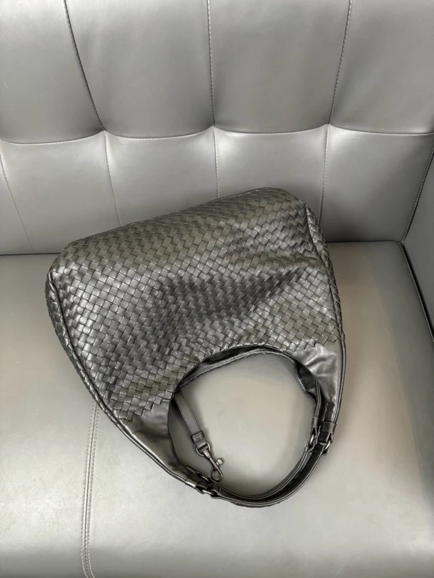 95新 BOTTEGA VENETA/葆蝶家 时尚休闲编织单肩包