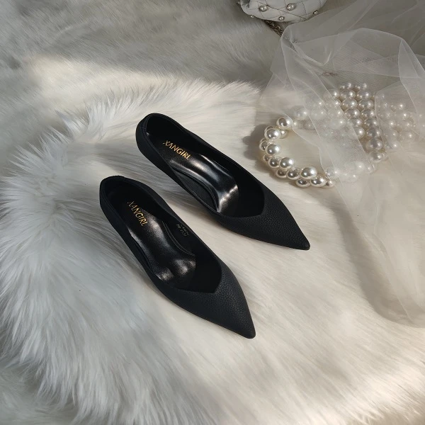 正常尺码 女鞋 时尚单鞋 GZ047 黑色