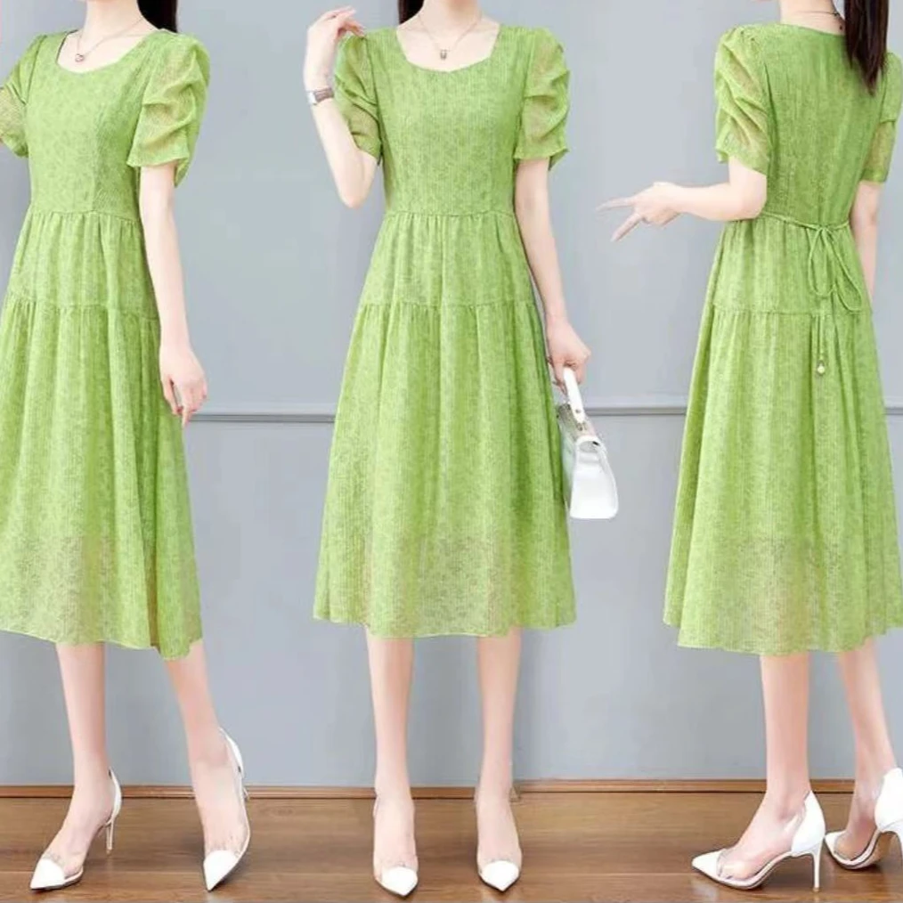 T1056夏季2024新款设计感小众泡泡袖赫本连衣裙A2