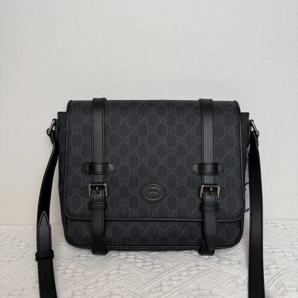 99新 GUCCI/古驰 97新/5466男士时尚经典黑老花双扣邮差包