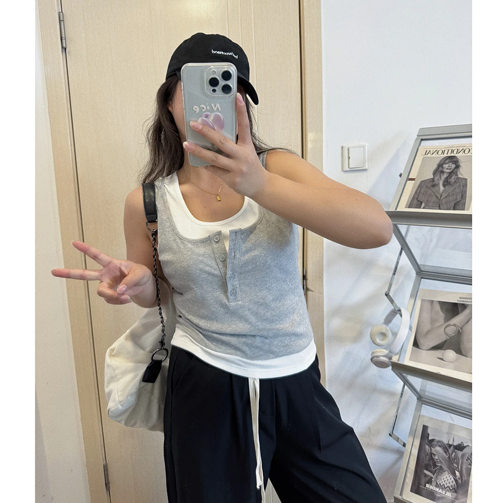 V 8017【叠穿加分项】大码春季无袖背心叠穿背心