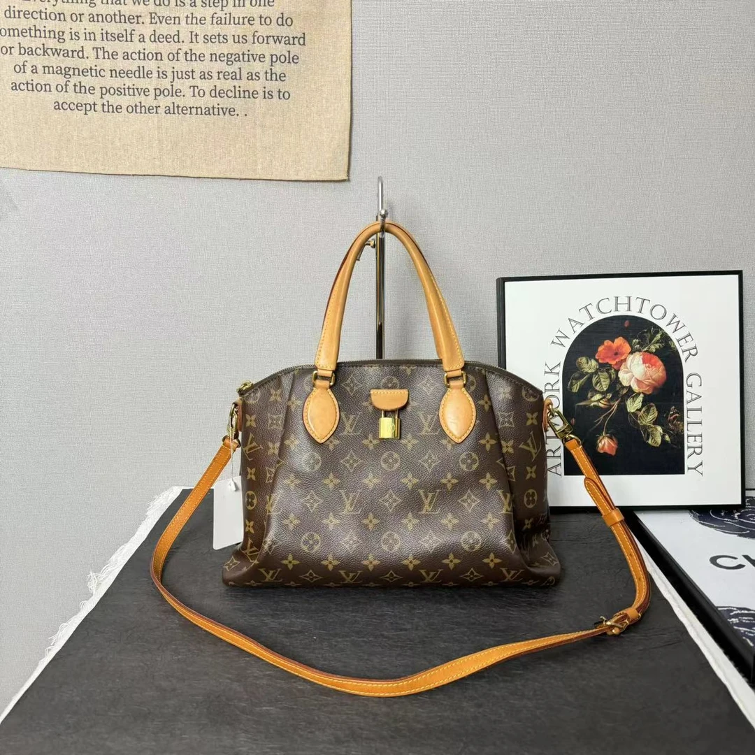 95新 LouisVuitton/路易威登 lv新款锁头饺子包/手提包/斜挎包