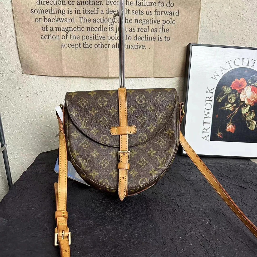 95新 LouisVuitton/路易威登 古登中古/lv盾牌包/斜跨包/单肩包
