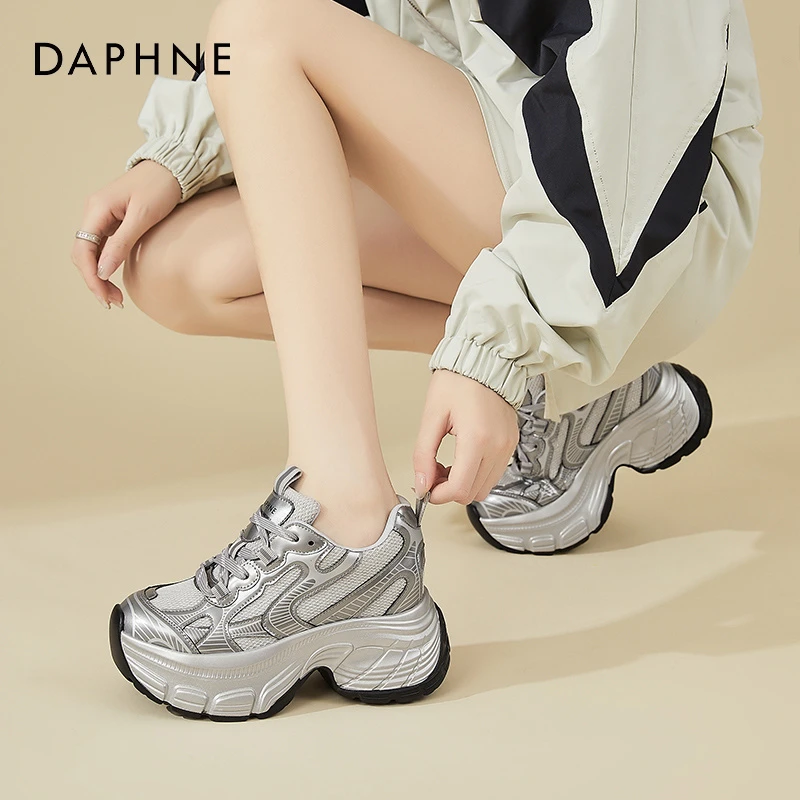 达芙妮矮子乐厚底银色老爹鞋女2025秋季新款内增高7CM休闲运动鞋