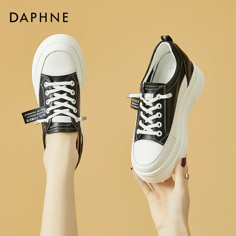 达芙妮内增高小白鞋女鞋2025秋季新款真皮厚底显瘦爆款运动松糕鞋