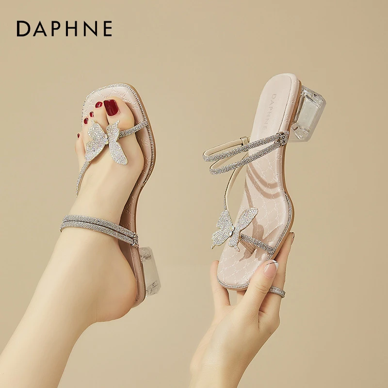 达芙妮粉色蝴蝶结水钻高跟凉鞋女夏季外穿凉拖鞋高级感夹趾沙滩鞋