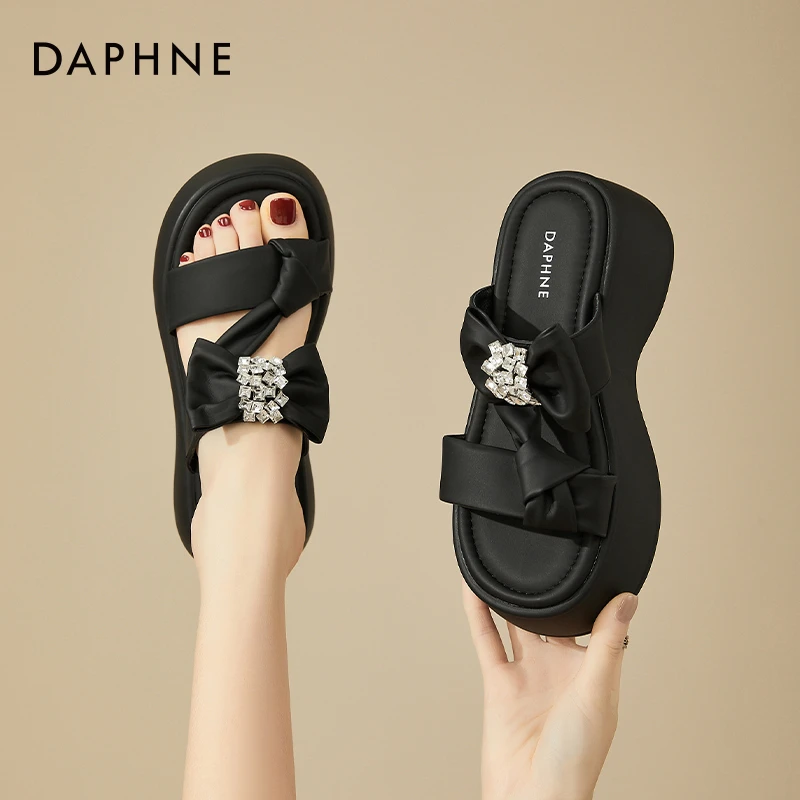 达芙妮松糕拖鞋女款夏季外穿时尚百搭软底增高厚底高跟女士凉拖鞋