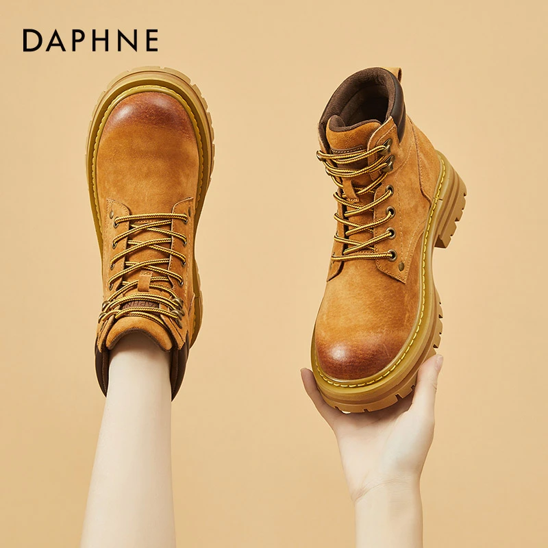 达芙妮真皮马丁靴女2025新款百搭短靴磨砂厚底大黄靴秋冬平底女鞋
