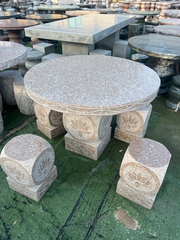 花岗岩石桌圆形石桌