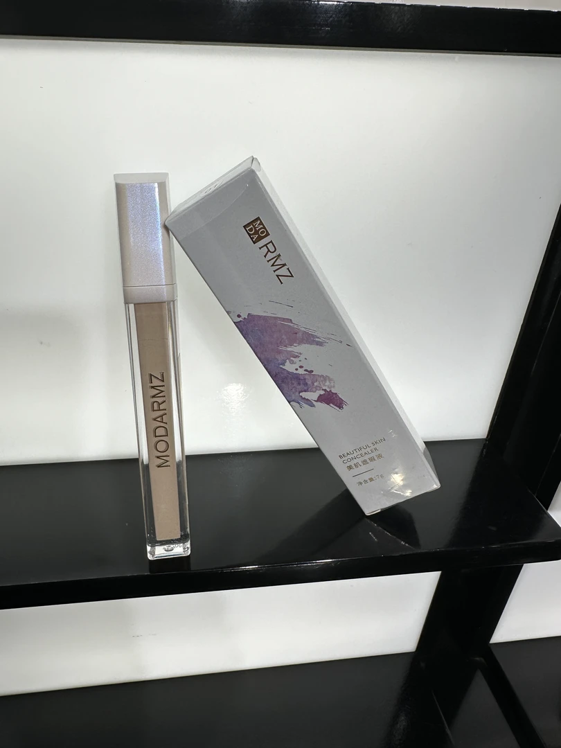 modarmz  热孜满提亮液