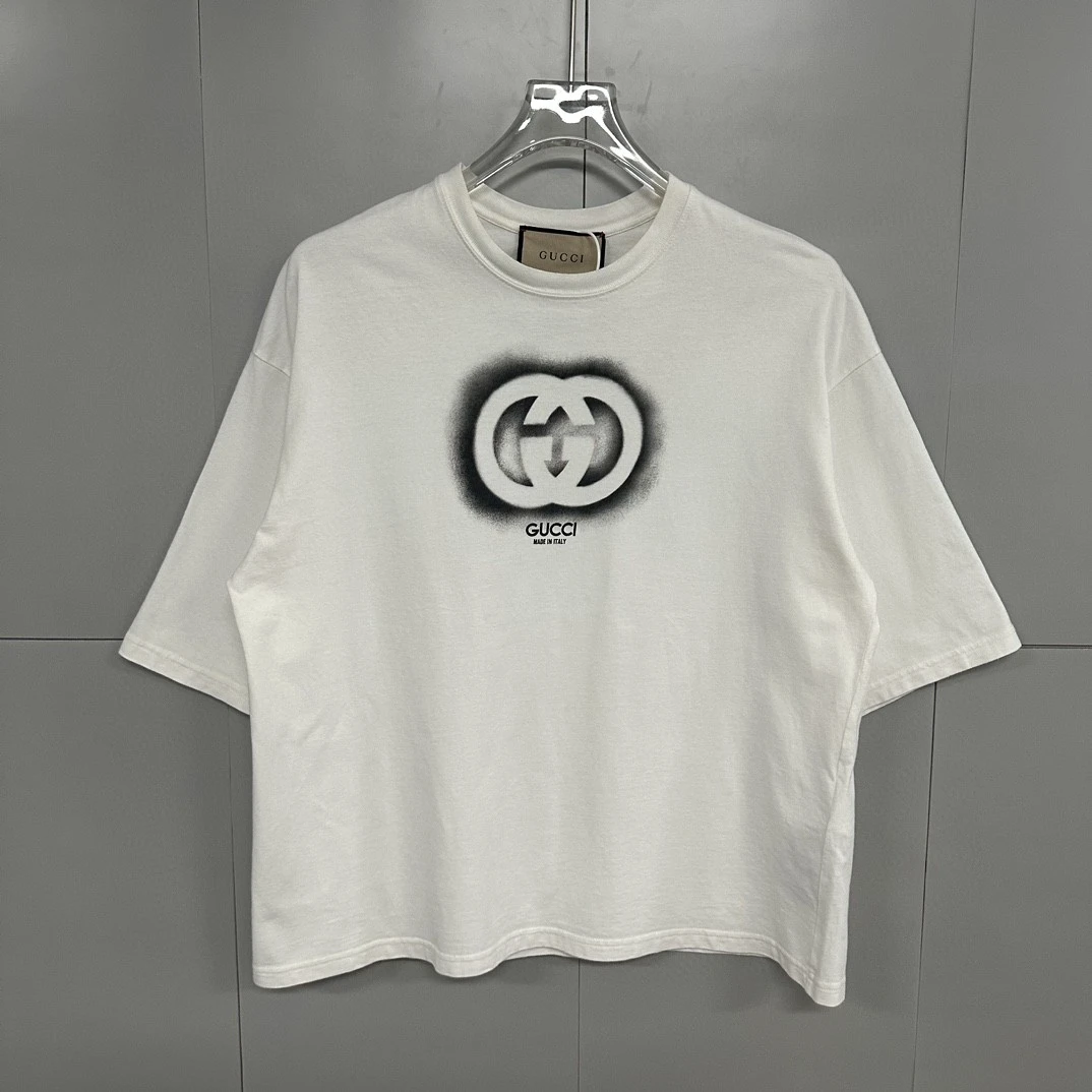 95新  Gucci 古驰双G涂鸦字母logo短袖 S码 D11556